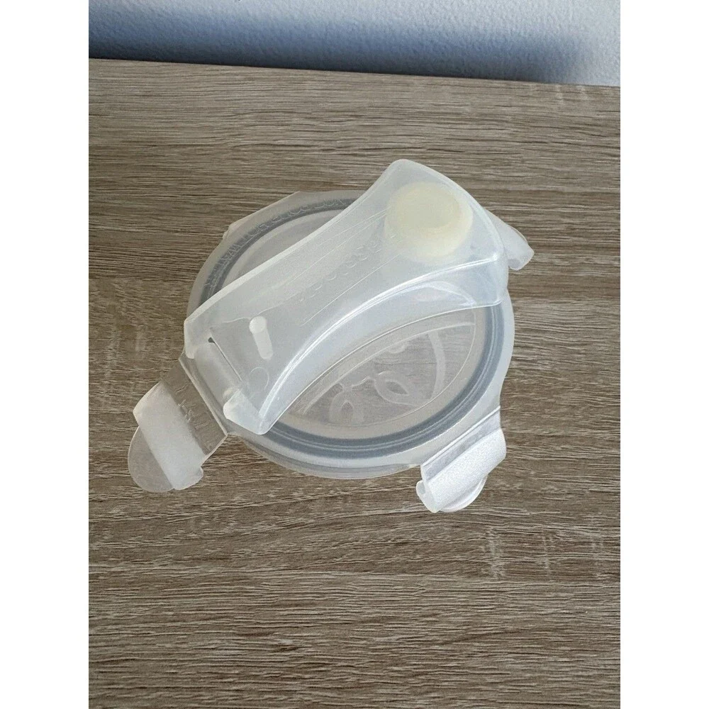 Glasslock Shaker Glass Cocktail Mixer With Drink Recipes & Measurements 2-10 Oz